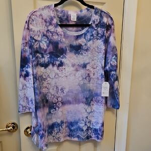 Time and Tru Women's Tie-Dye Floral Tunic